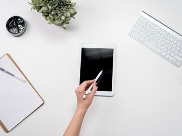 企业海外投资离岸架构解析：模式选择与风险税务管理