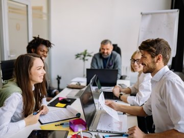 如何查询新加坡公司信息？手把手教你轻松搞定